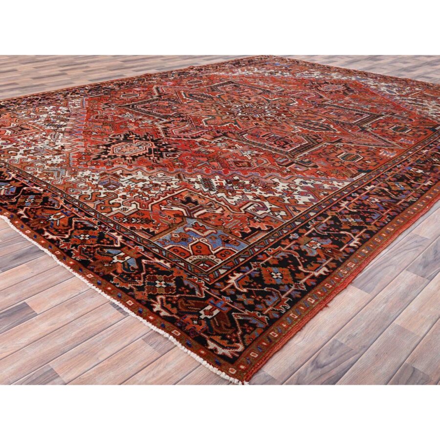 10'1"x13'2" Chili Red, Semi Antique Persian Heriz, Good Condition, Rustic Feel, Worn Wool, Hand Knotted, Oriental Rug Sh85589 - Image 4