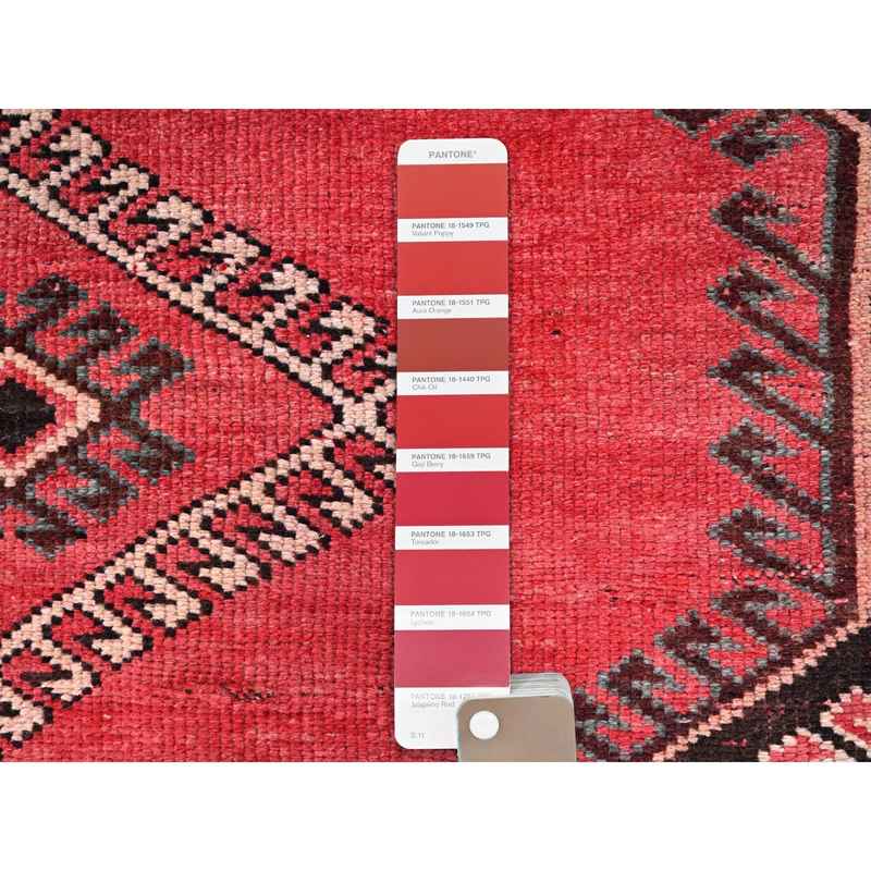 4'3"x9'3" Rusty Red, Semi Antique Shiraz with Geometric Medallion, Evenly Worn, Full Pile, Organic Wool, Sides And Ends Professionally Secured and Cleaned, Sheared Low, Hand Knotted, Distressed, Wide Runner Oriental Rug Sh86680 - Image 4