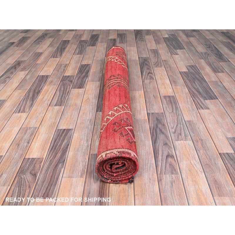 4'3"x9'3" Rusty Red, Semi Antique Shiraz with Geometric Medallion, Evenly Worn, Full Pile, Organic Wool, Sides And Ends Professionally Secured and Cleaned, Sheared Low, Hand Knotted, Distressed, Wide Runner Oriental Rug Sh86680 - Image 5