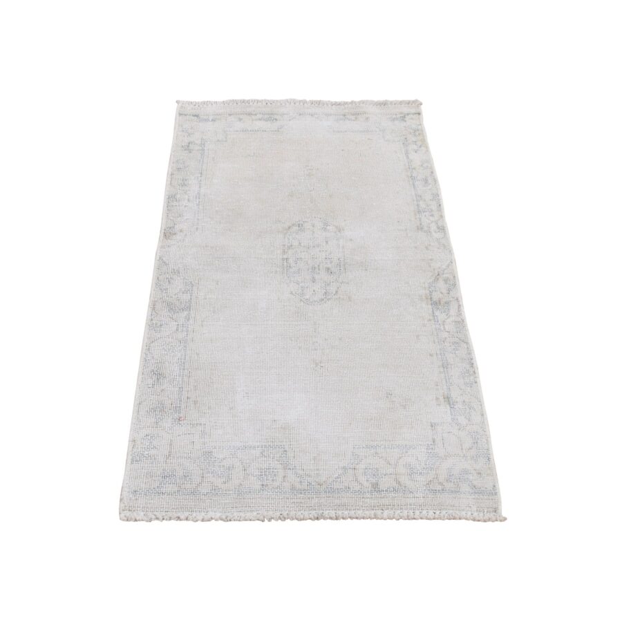 1'7"x3'7" Parchment White, Vintage Persian Kerman, Worn Down, Faded Medallion Design, Hand Knotted, Pure Wool, Mat Oriental Rug Sh78138