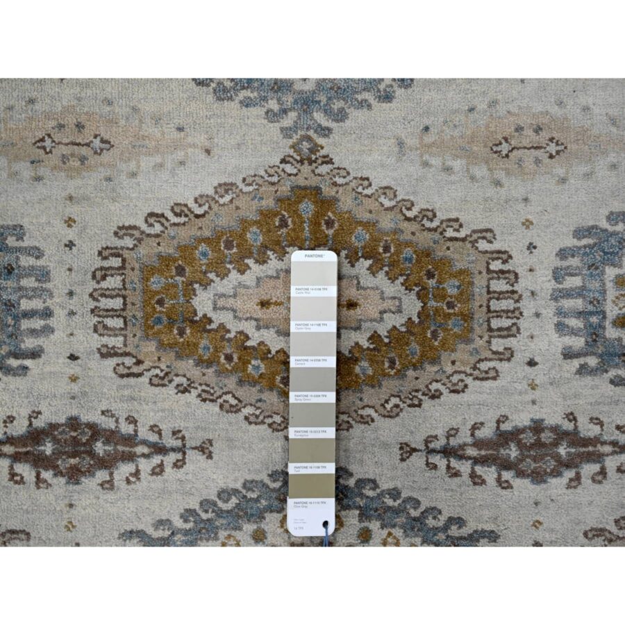 3'1"x5'2" Pale Smoke Gray, Persian Village Influence with Geometrical Medallions, Denser Weave, Pure Wool, Hand Knotted, Oriental Rug Sh84758 - Image 4