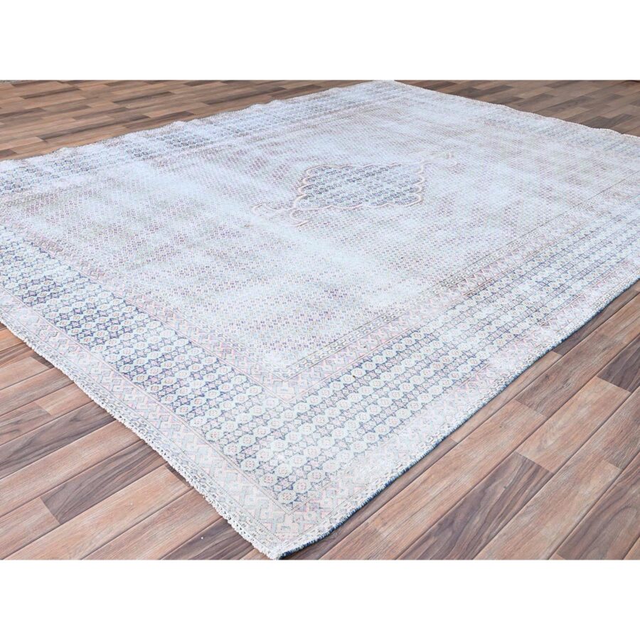 7'9"x10'1" Arctic Blue, Vintage Persian Kerman, Erased Medallion, Worn Down, Pure Wool, Hand Knotted, Cleaned with Sides and Edges Professionally Secured, Oriental Rug Sh85531 - Image 3