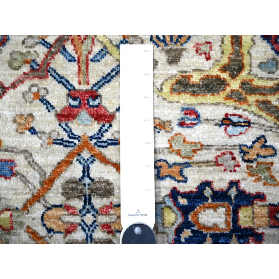 3'x4'9" Pearl White, Fine Aryana Bidjar Garus Design, Natural Dyes, Luxurious Wool, Hand Knotted, Oriental Rug Sh88254 - Image 3
