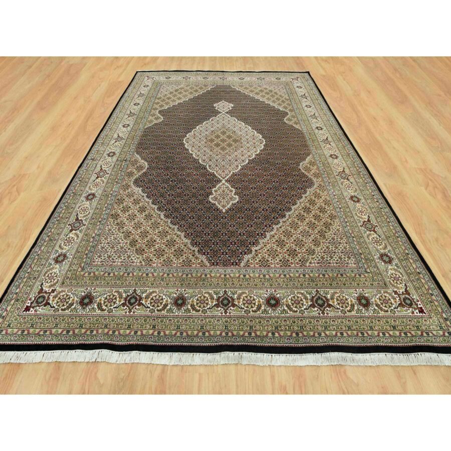 9'8"x14'2" Smoky Black With Swan Wing White, Tabriz Mahi With Fish Medallion Design, Densely Woven 100% Wool, Hand Knotted, Oriental Rug Sh90624 - Image 2
